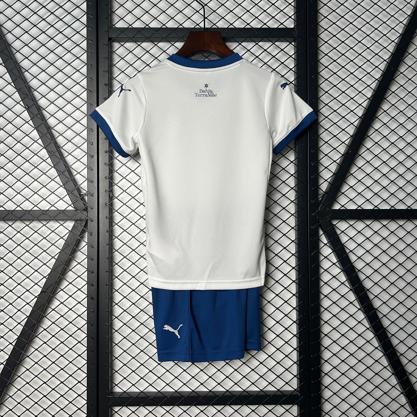 Kit Infantil Bahia Titular 25/26
