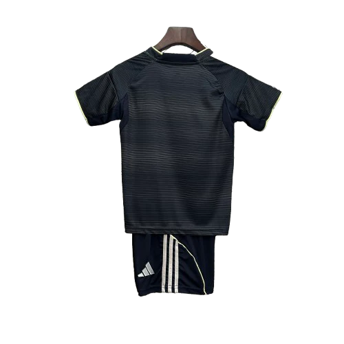 Kit Infantil Real Madrid II 25/26