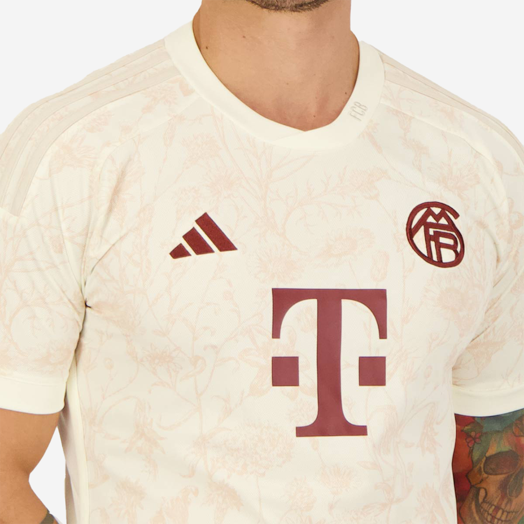 Camisa Bayern de Munique 2023/24 III