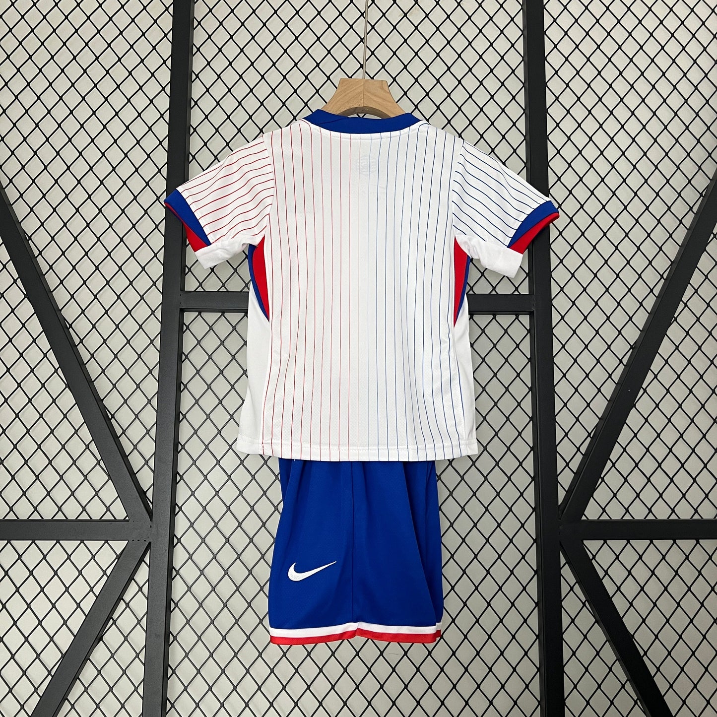Kit infantil França Reserva 24/25