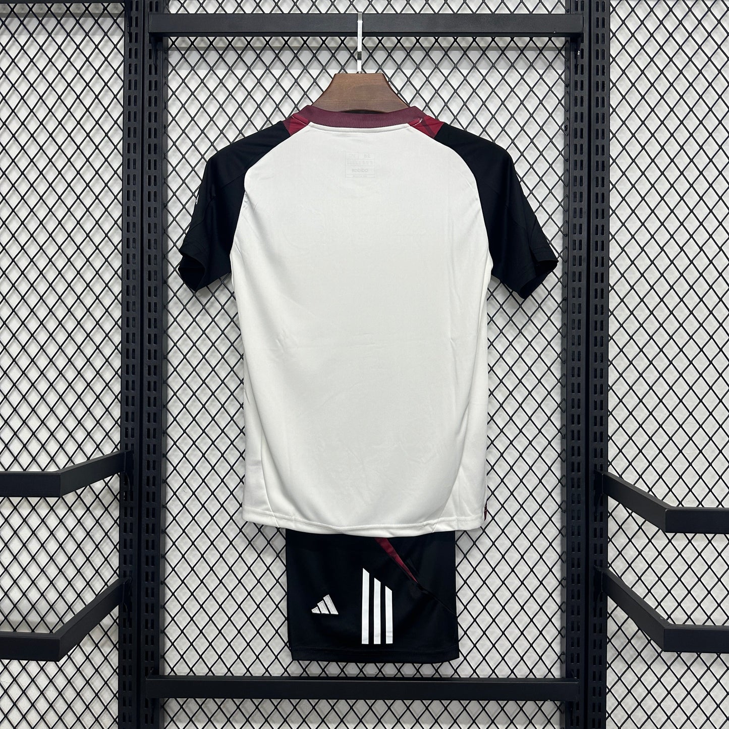 Kit Infantil Manchester United Treino 25/26