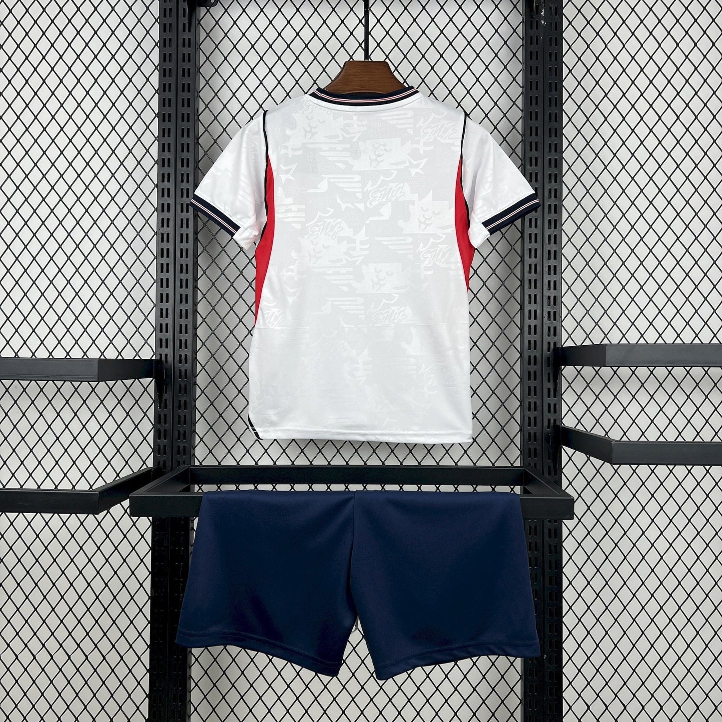 Kit Infantil Inglaterra Titular 25/26 Copa do Mundo