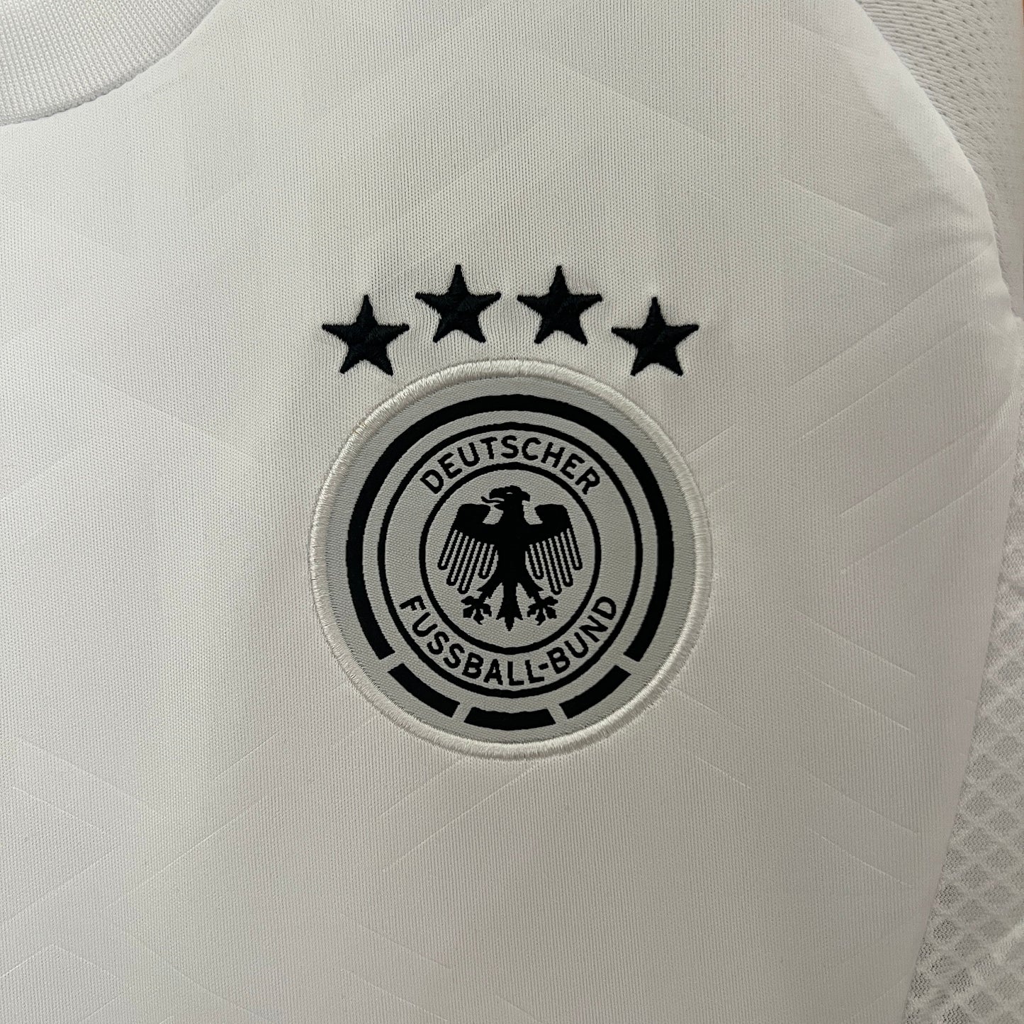 Camisa Alemanha Titular  24/25 - Versão Feminina