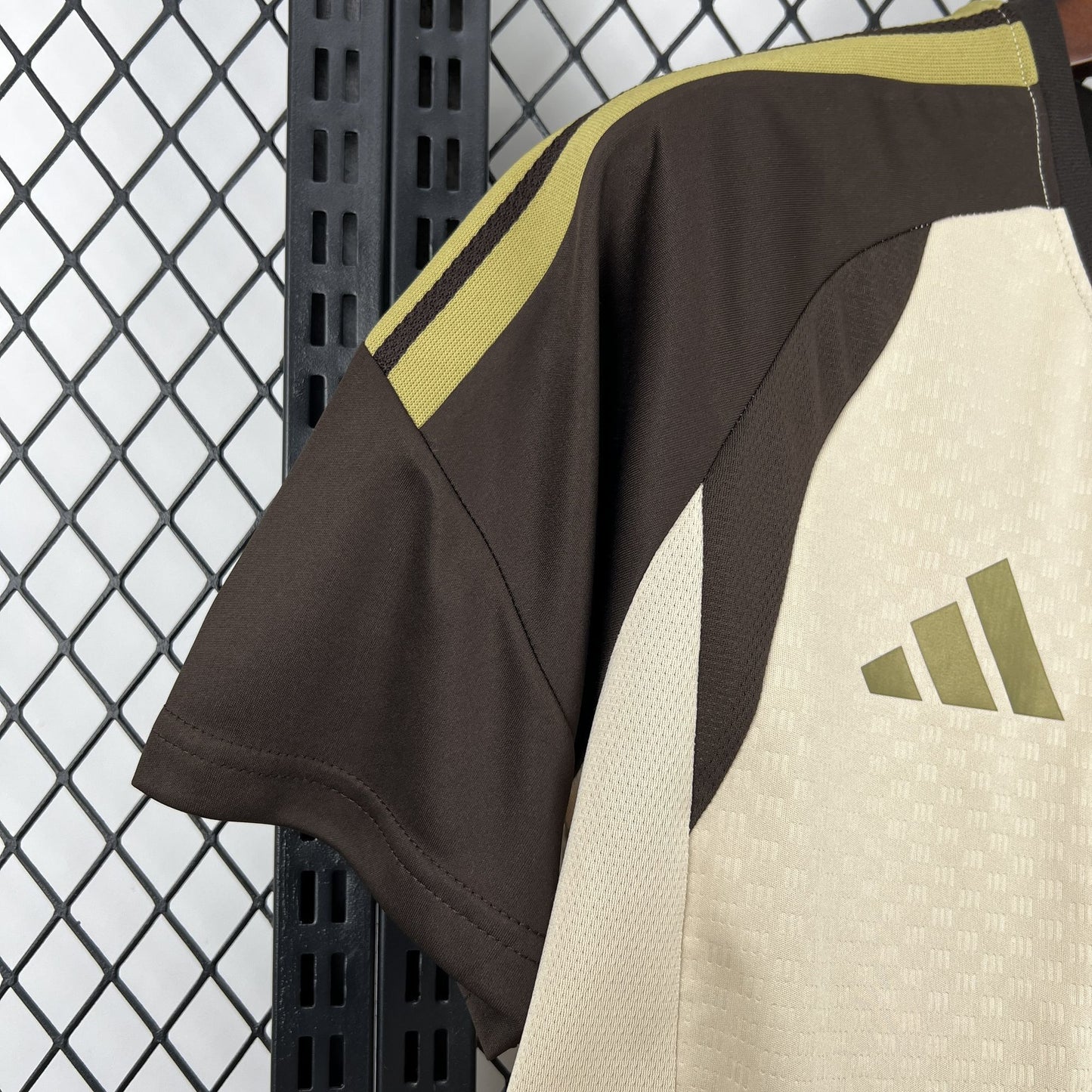 Camisa Flamengo Treino 25/26 - Versão Torcedor