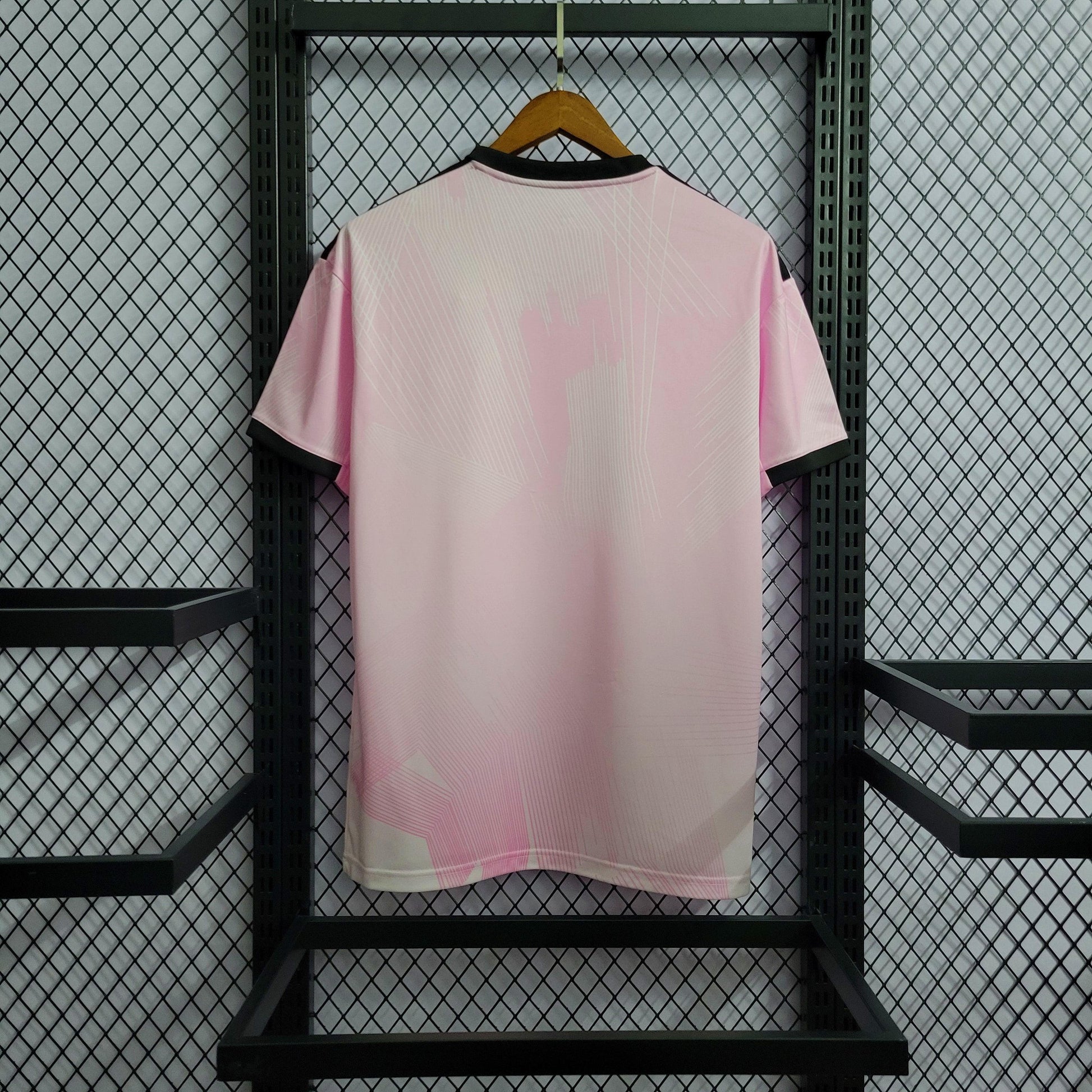 Camisa Real Madrid Edição Especial Y3 Rosa 22/23 - Versão Torcedor - Boutique do Boleiro