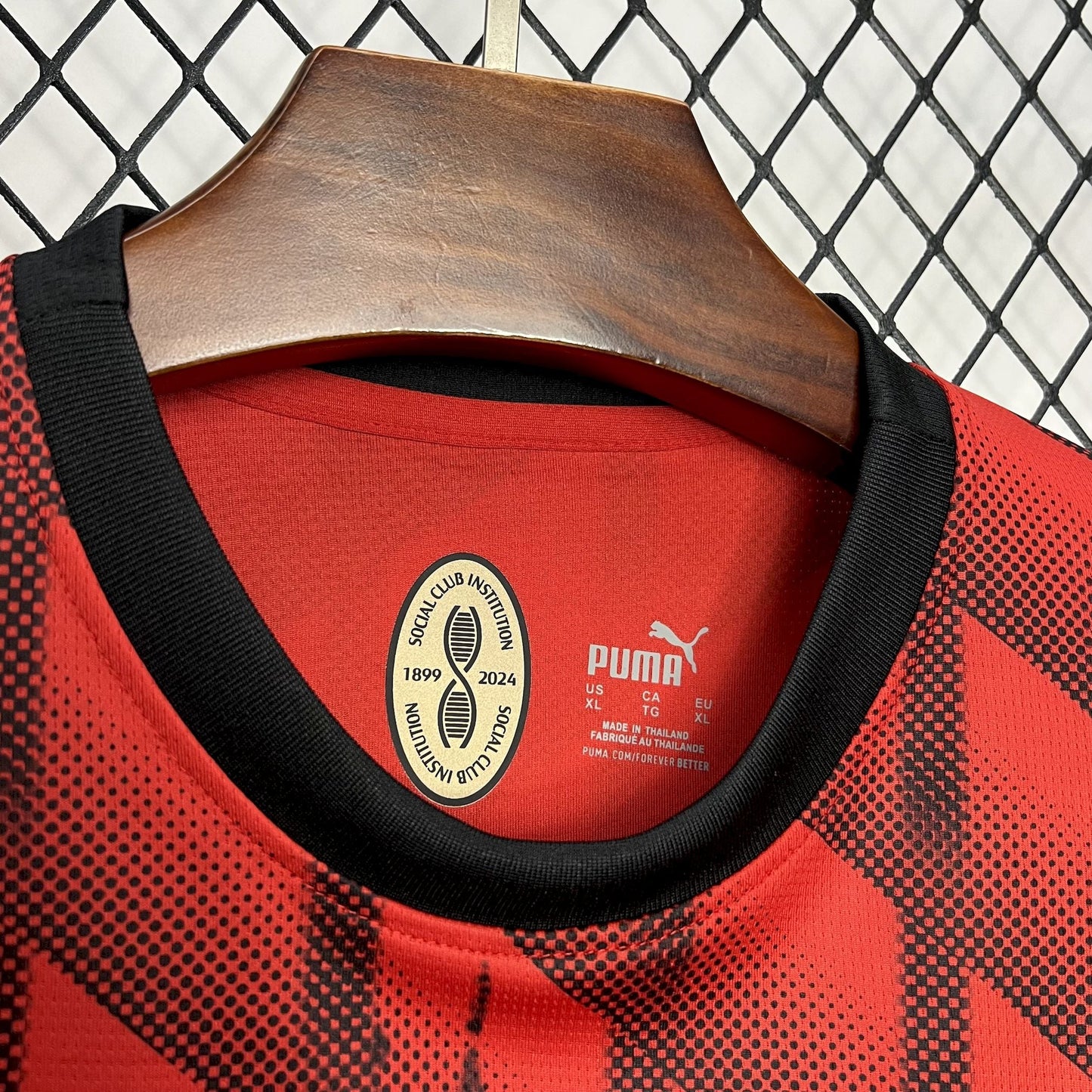 Camisa AC Milan Edição Especial Catedral 24/25 - Versão Torcedor