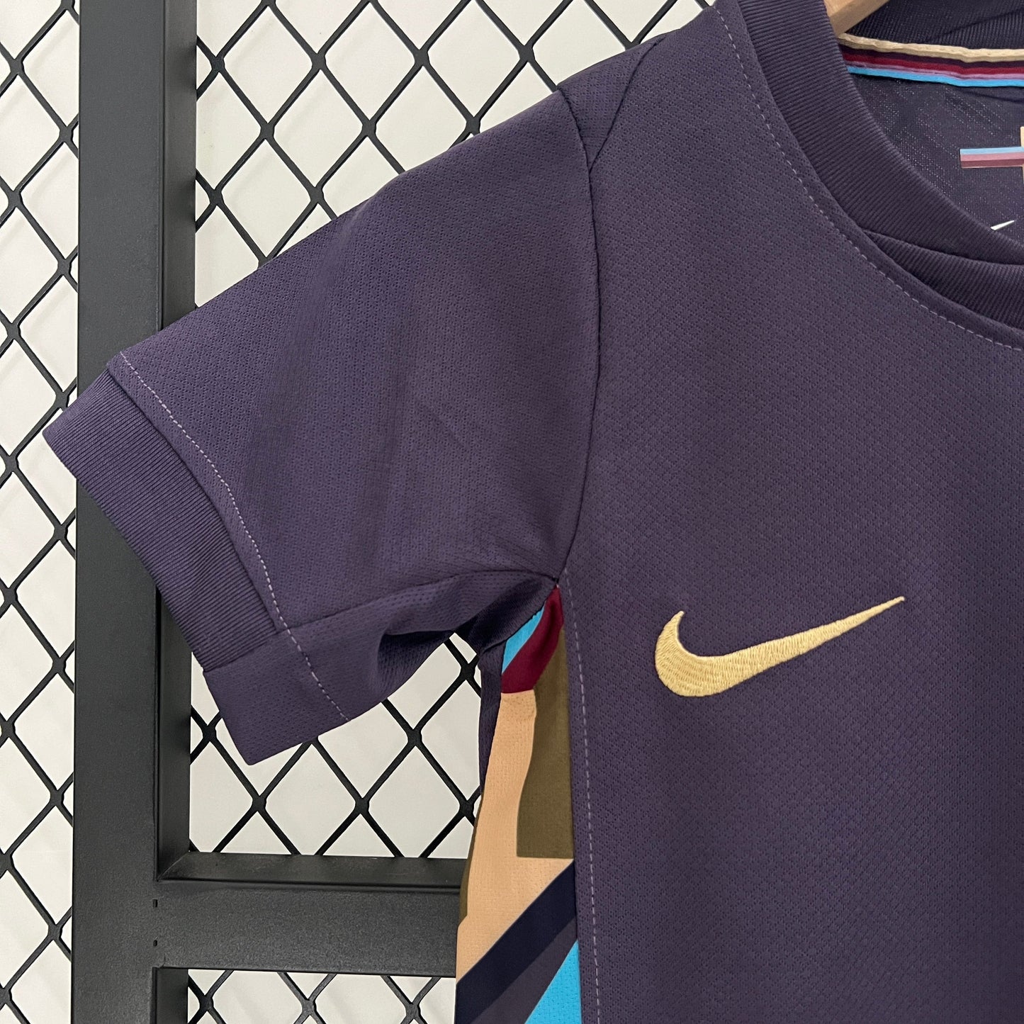 Kit Infantil Inglaterra Reserva 24/25