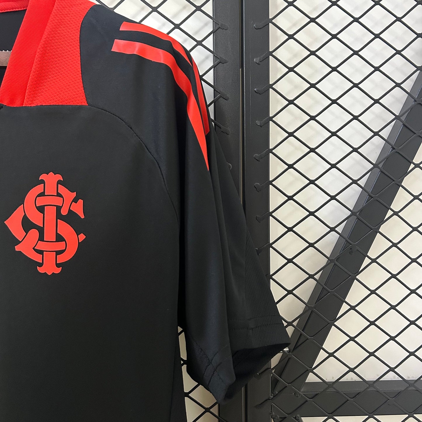 Camisa Internacional Treino 25/26 - Versão Torcedor