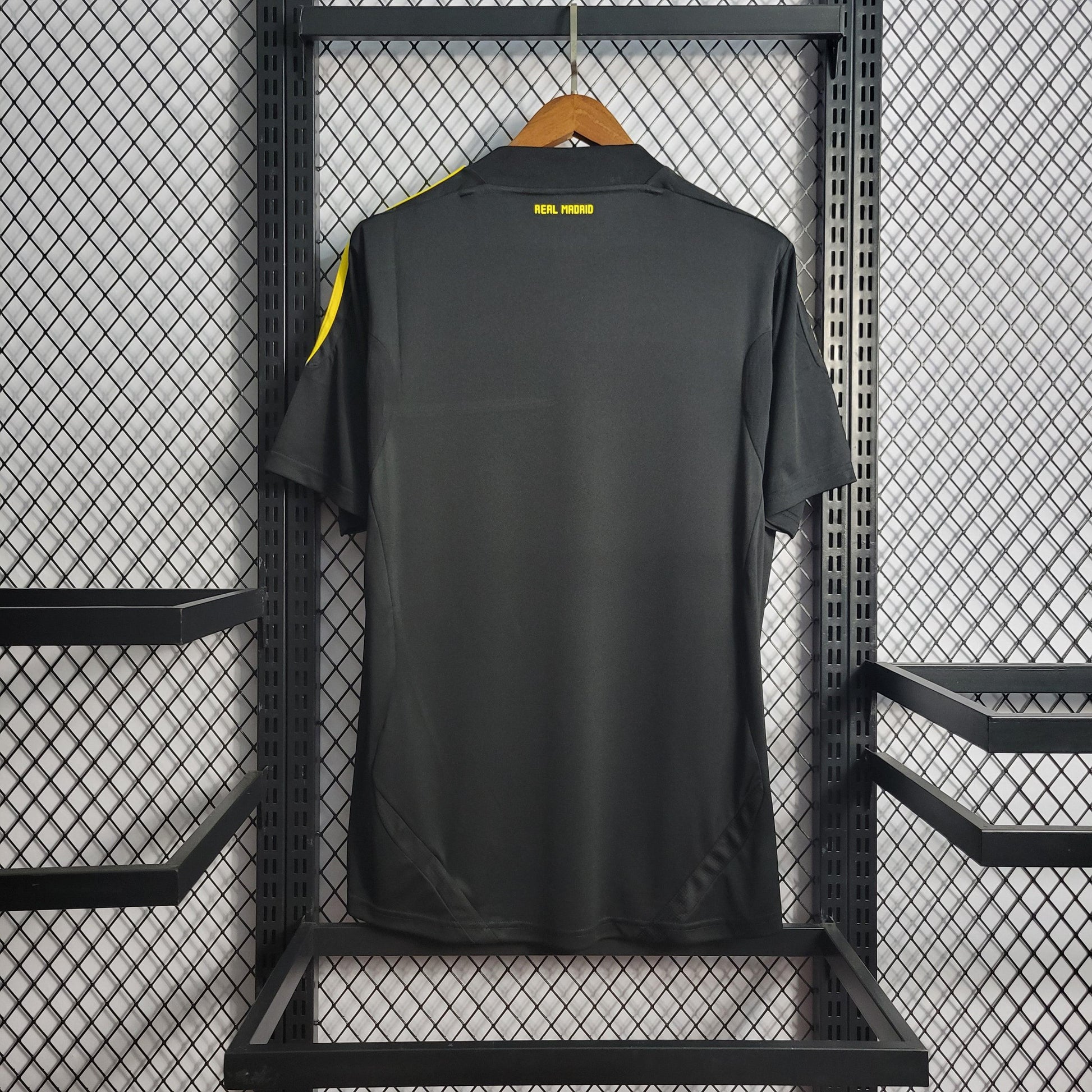 Camisa Real Madrid Goleiro Preta 11/12 - Versão Retro - Boutique do Boleiro