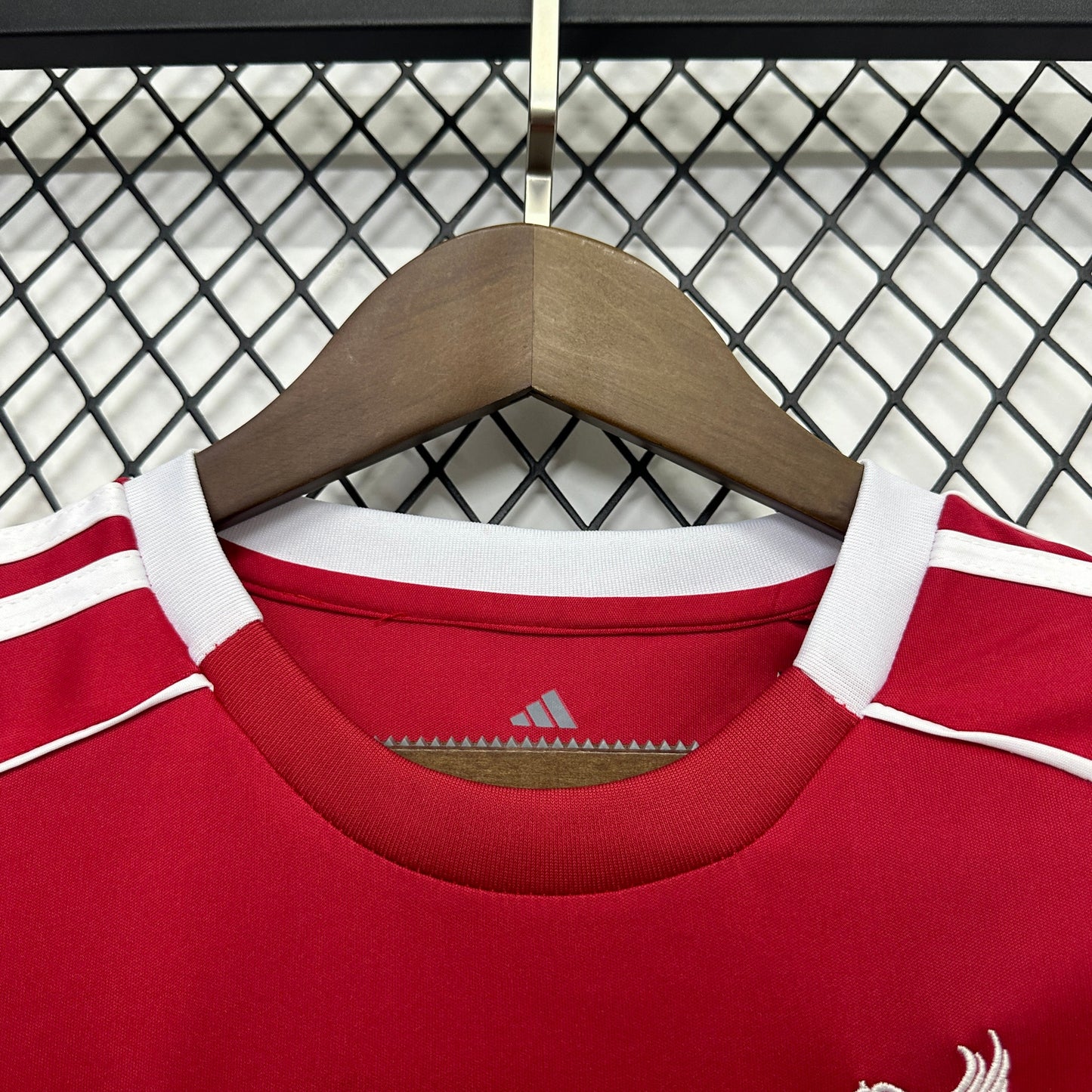 Kit Infantil Liverpool Titular 25/26