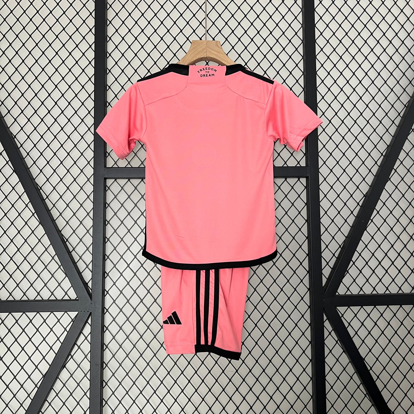 Kit Infantil Miami Titular 24/25