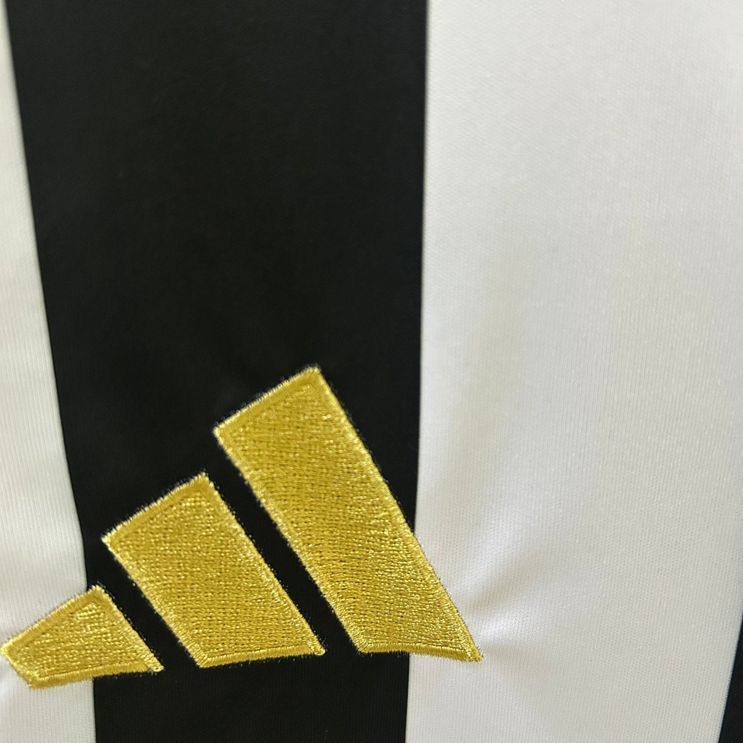 Camisa Atlético Mineiro Titular 25/26 - Versão Torcedor