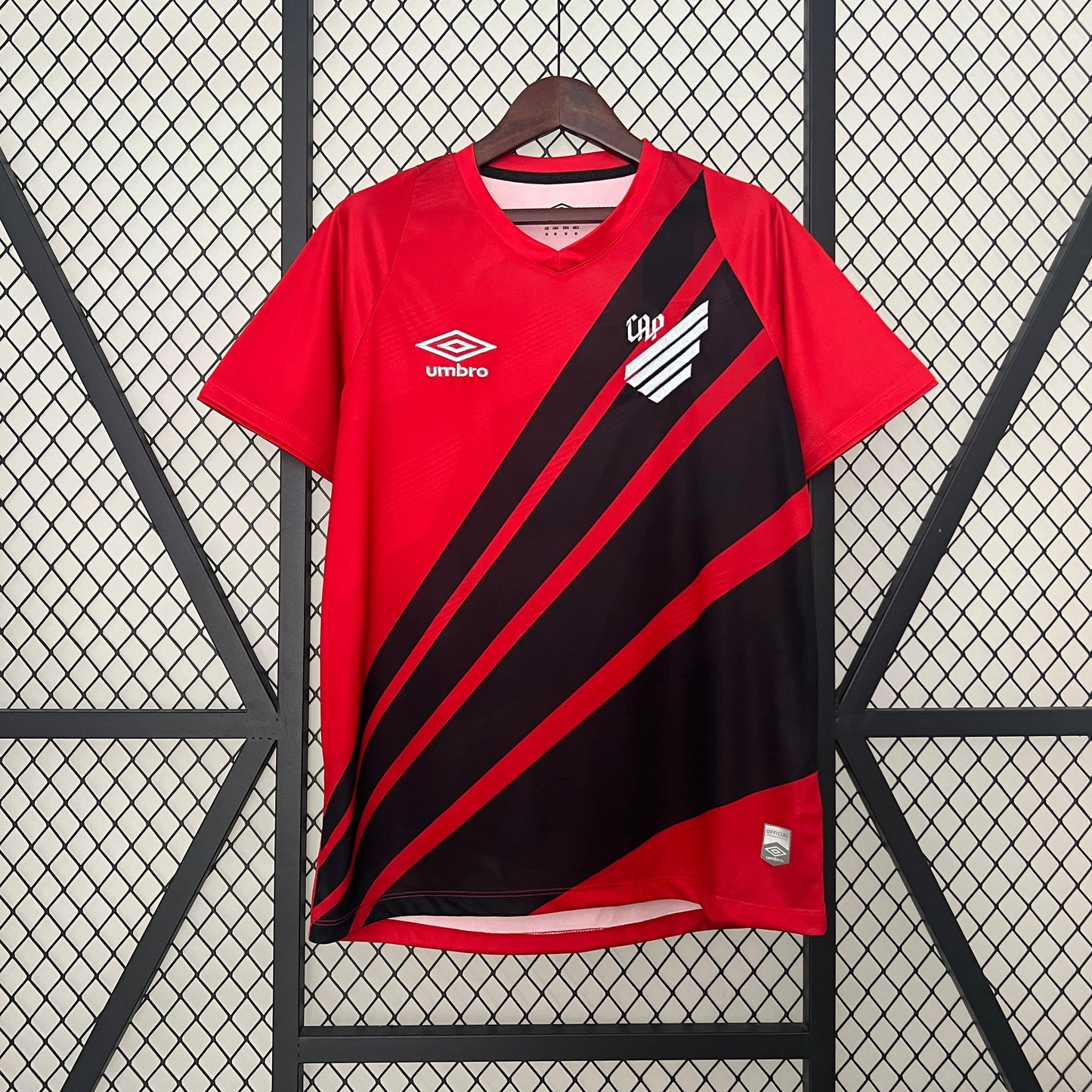 Camisa Athletico Paranaense Titular 24/25 - Versão Torcedor