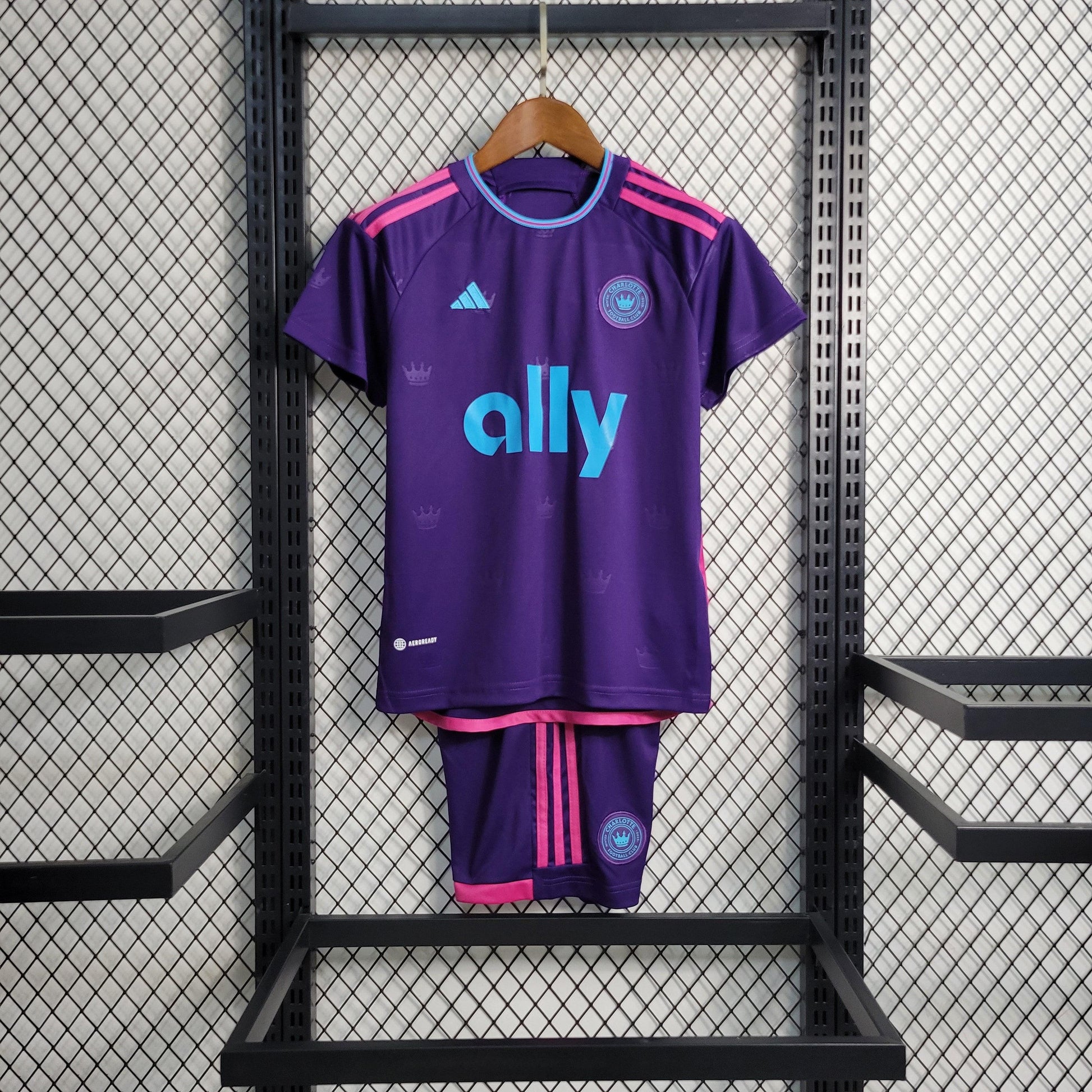 Kit Infantil Charlotte Reserva 23/24 - Boutique do Boleiro