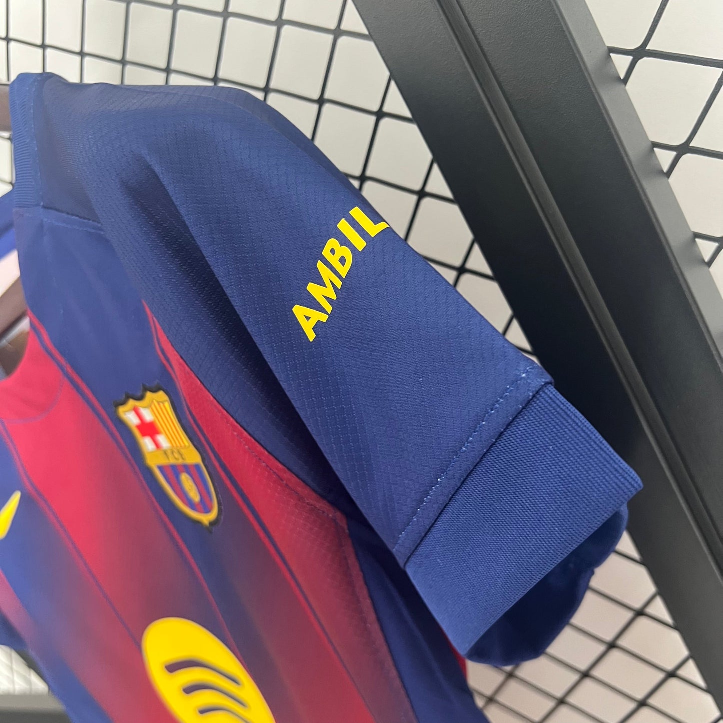 Camisa Barcelona Titular 25/26 - Versão Feminina