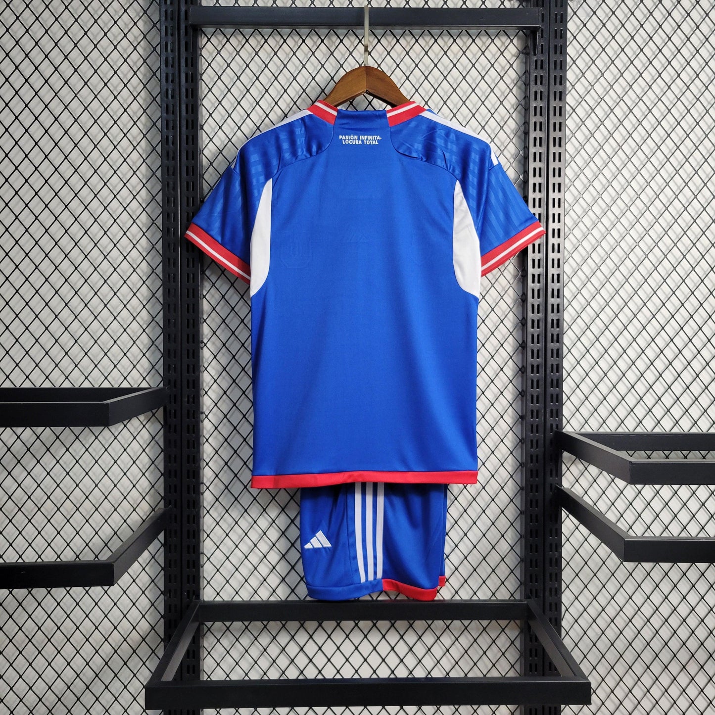 Kit Infantil Universidade do Chile Titular 23/24 - Boutique do Boleiro