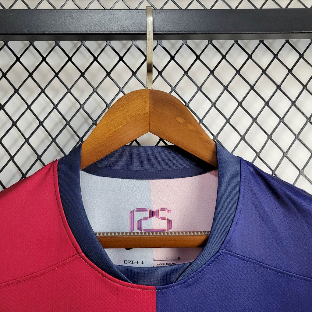 Camisa Barcelona Edição Especial Coldplay 24/25 - Versão Torcedor