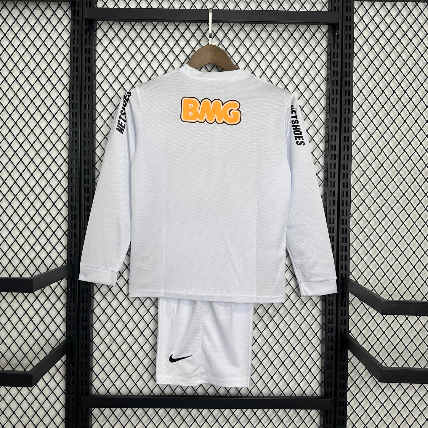 Kit Infantil Santos Manga Longa 11/12 - Versão Retrô