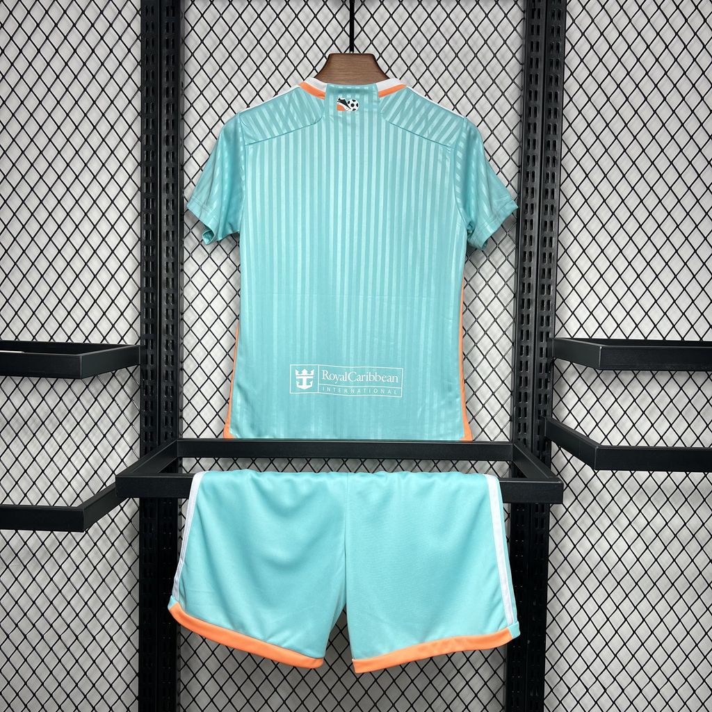 Kit infantil Miami Reserva 3 24/25