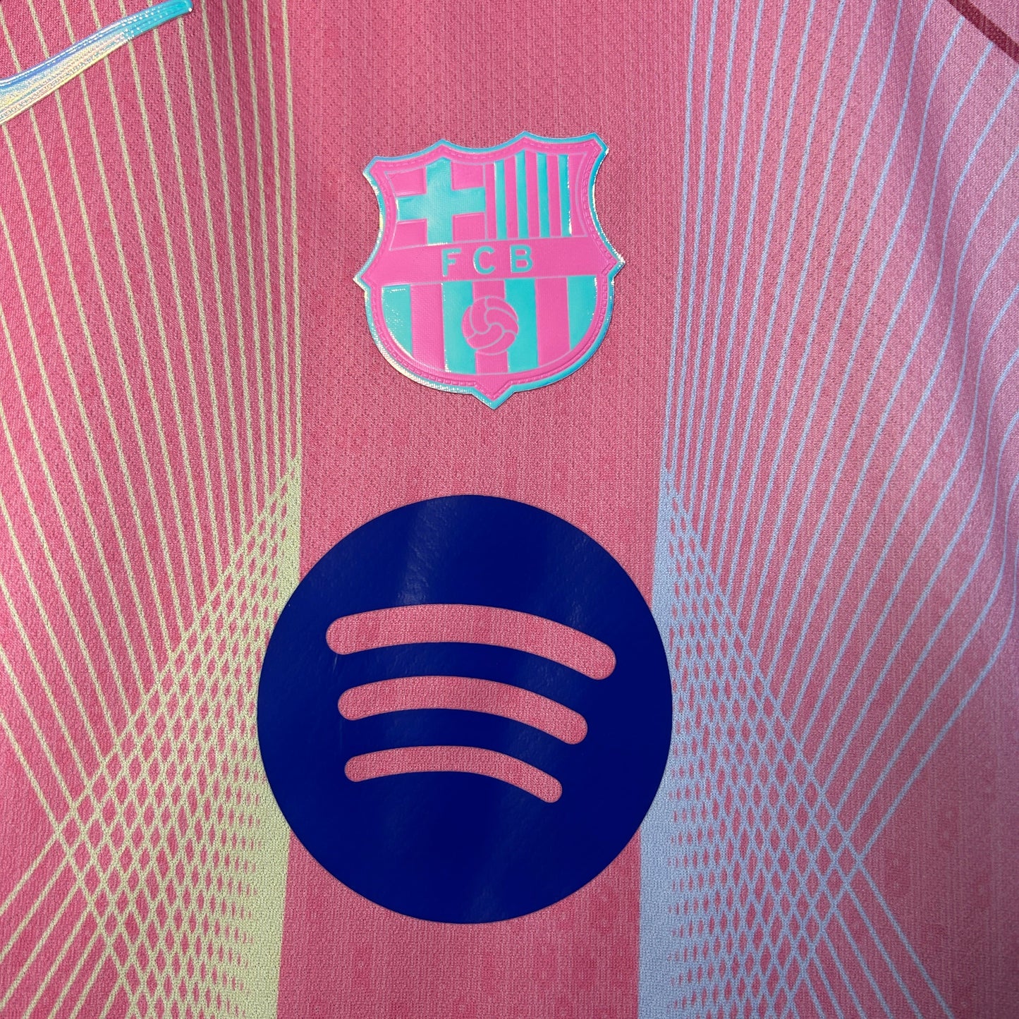 Kit infantil Barcelona Edição Especial 25/26 .