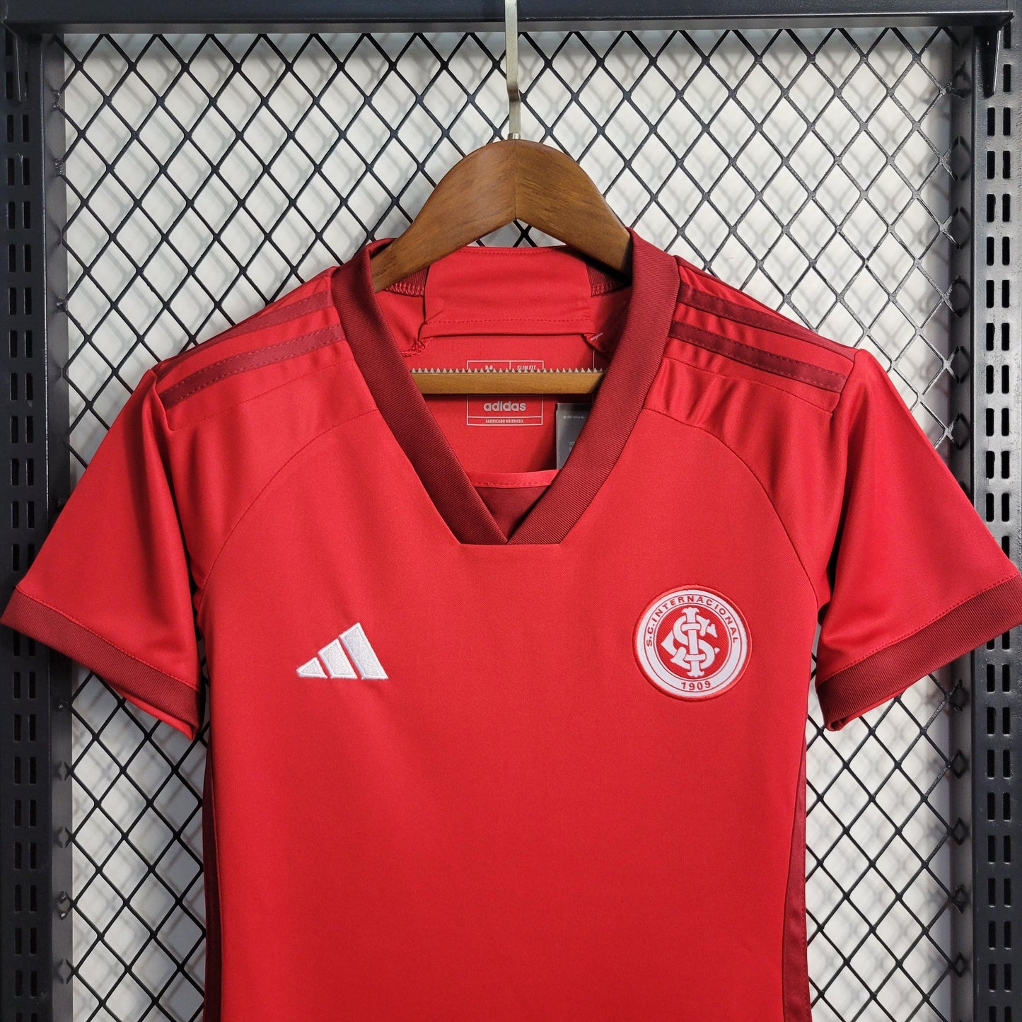 Camisa Internacional Titular 23/24 - Versão feminina - Boutique do Boleiro