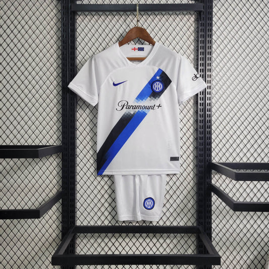 Kit Infantil Inter de Milão Reserva 23/24
