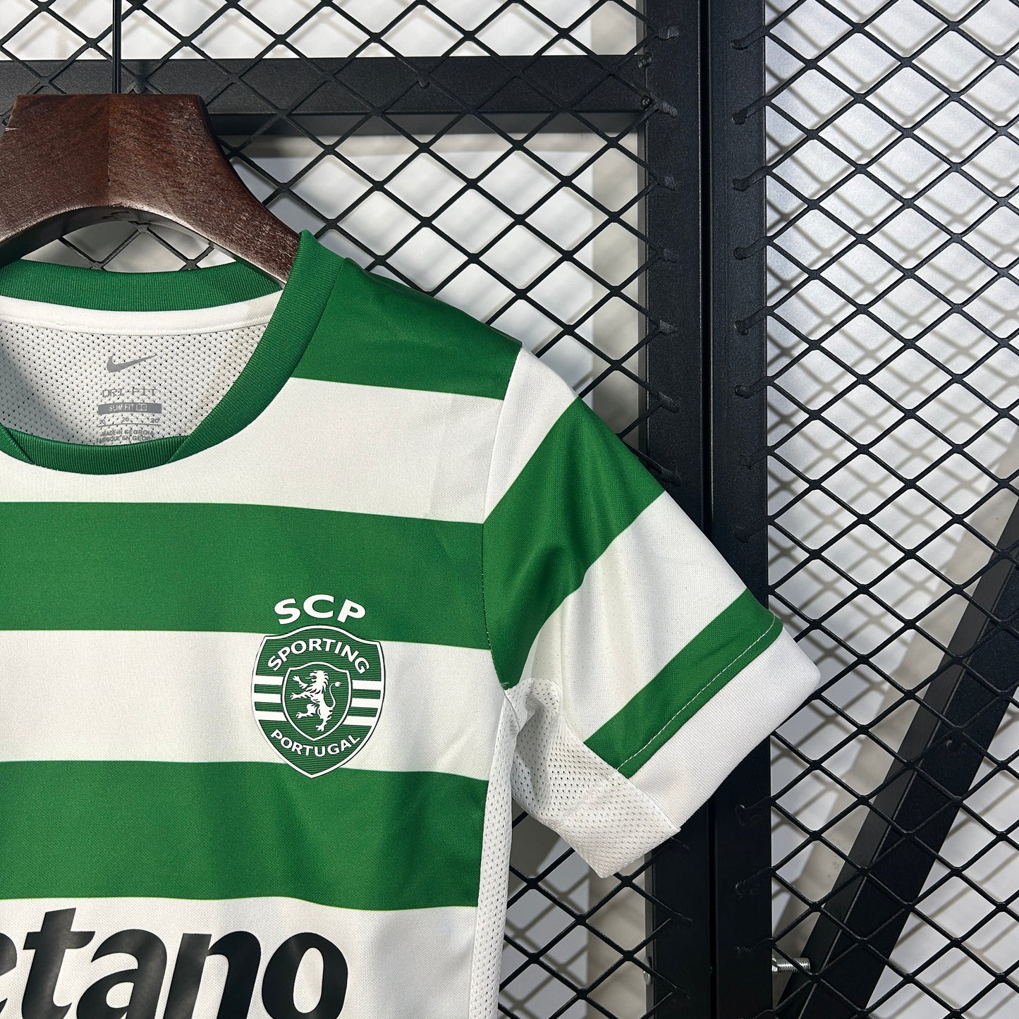 Kit Infantil Sporting Titular 25/26