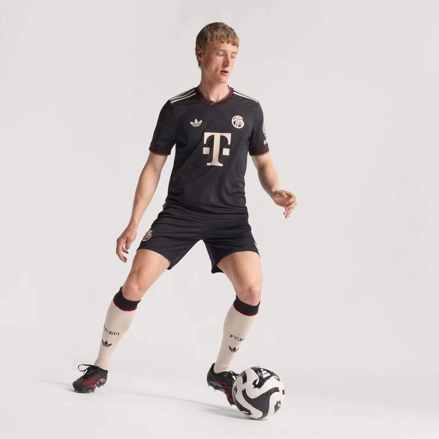 Camisa Bayern de Munique 2025/26 III - Edição Limitada (Champions League)