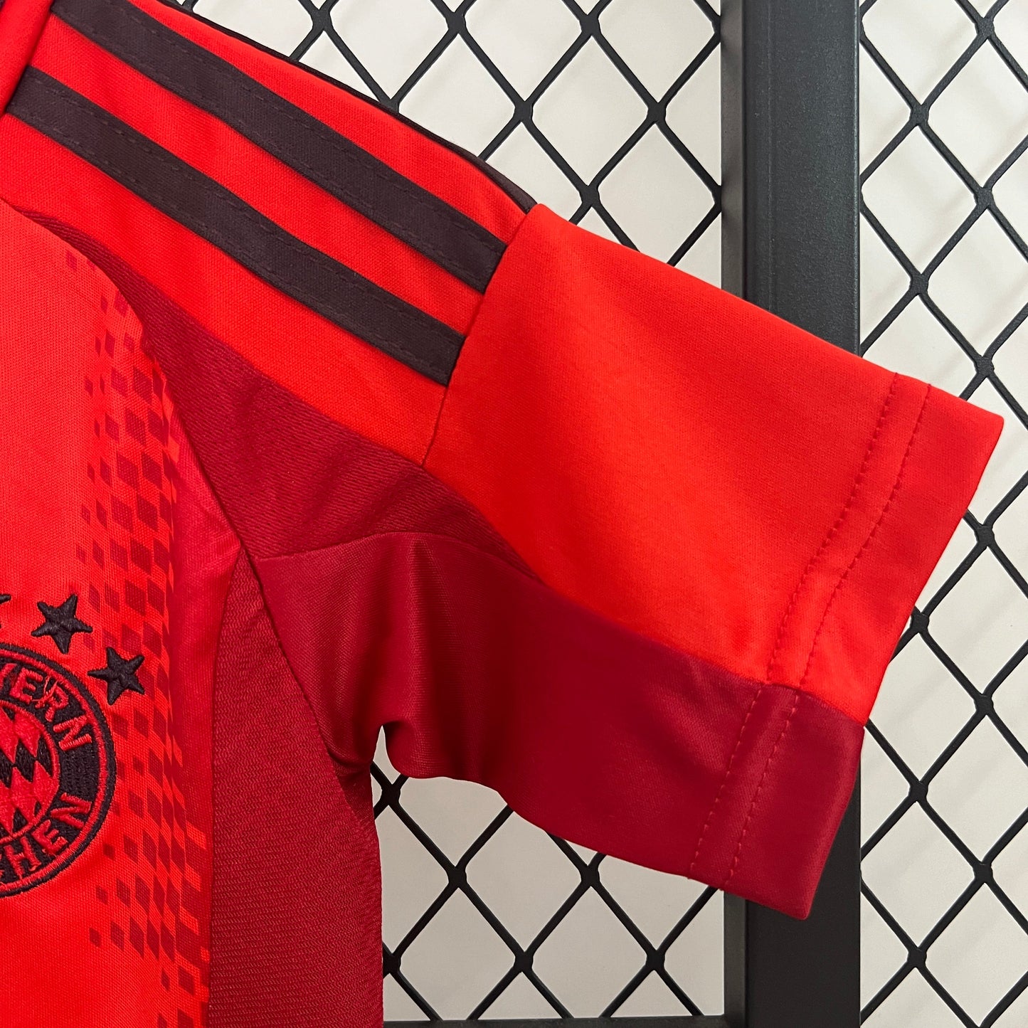 Kit Infantil Bayern Titular 24/25