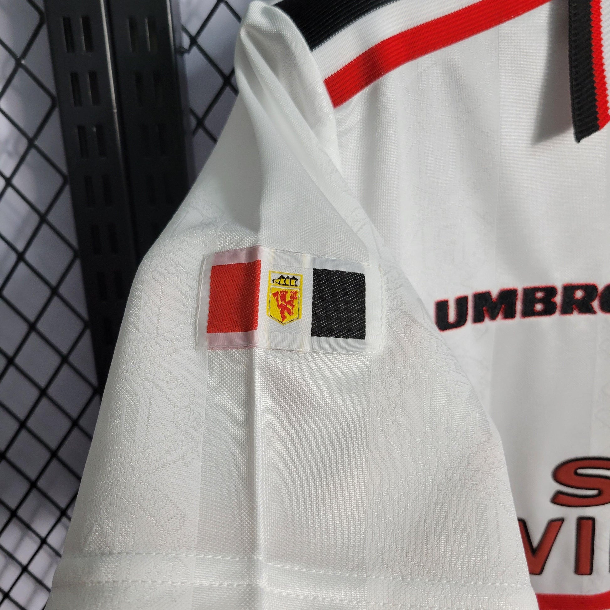 Camisa Manchester United Reserva 97/99 - Versão Retro - Boutique do Boleiro