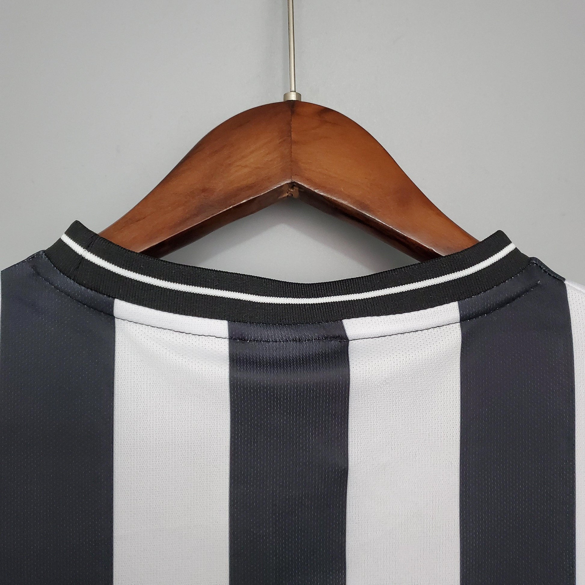 Camisa Newcastle Titular 97/99 - Versão Retro - Boutique do Boleiro