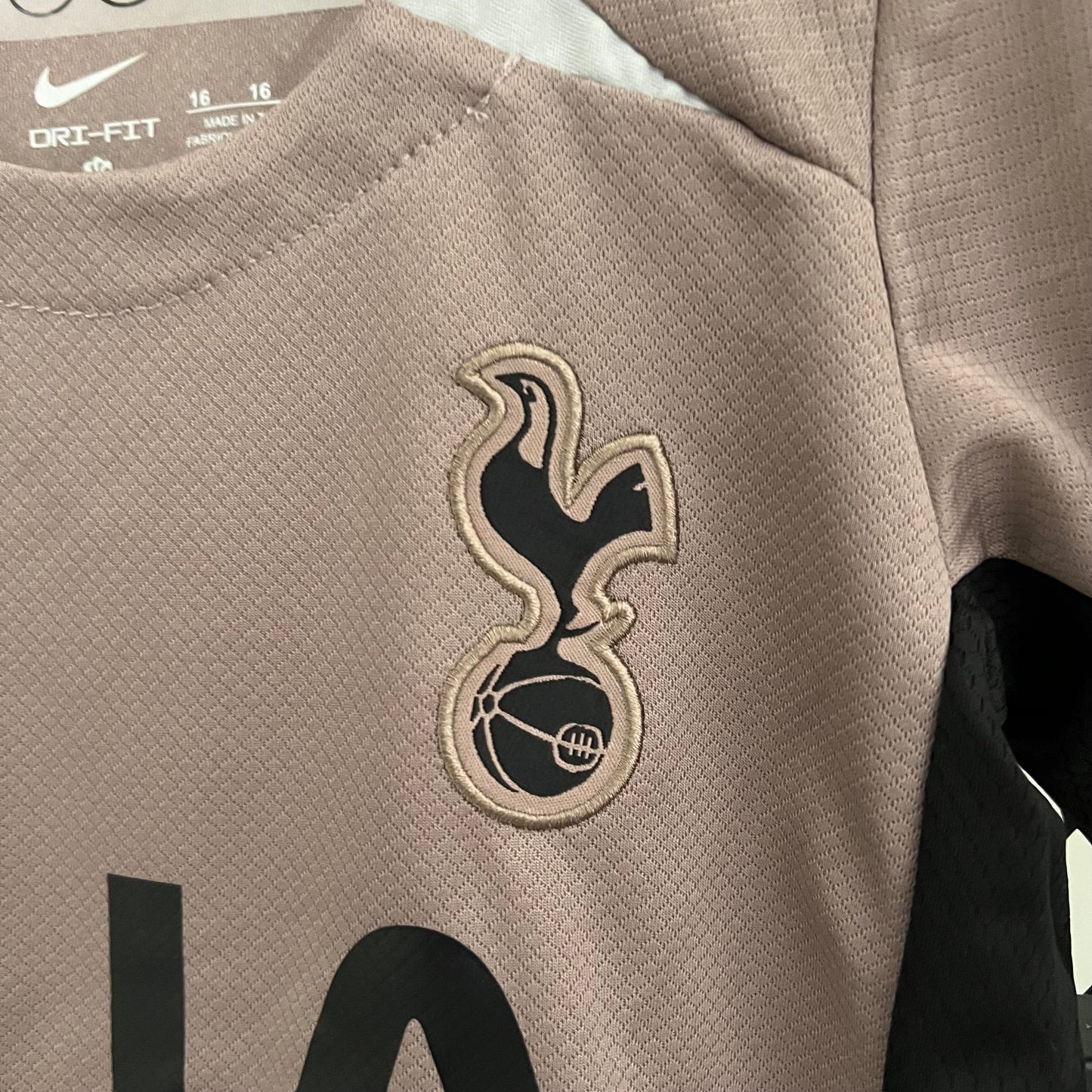 Kit Infantil Tottenham Reserva  23/24