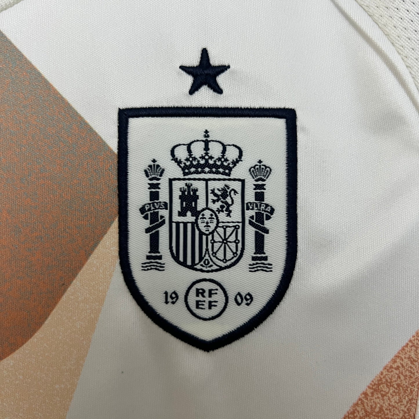 Kit Infantil Espanha Reserva 25/26
