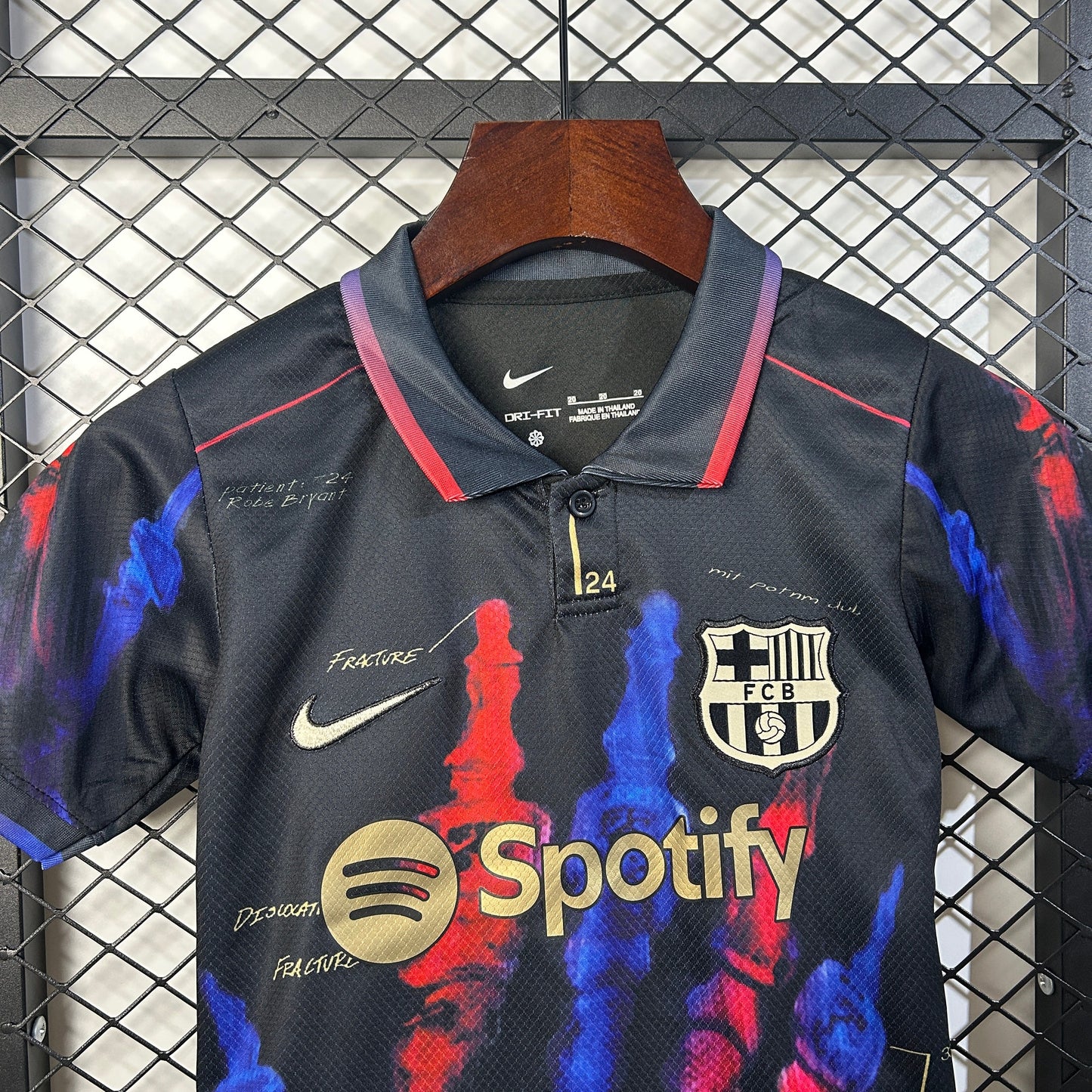 Kit infantil Barcelona Edição Especial 25/26.